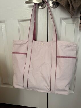 lululemon athletica Light Pink Tote with Dusty Rose Trim